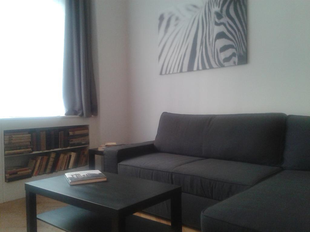 Standard Apartment By Hi5 - Muzeum 5 Boedapest Buitenkant foto